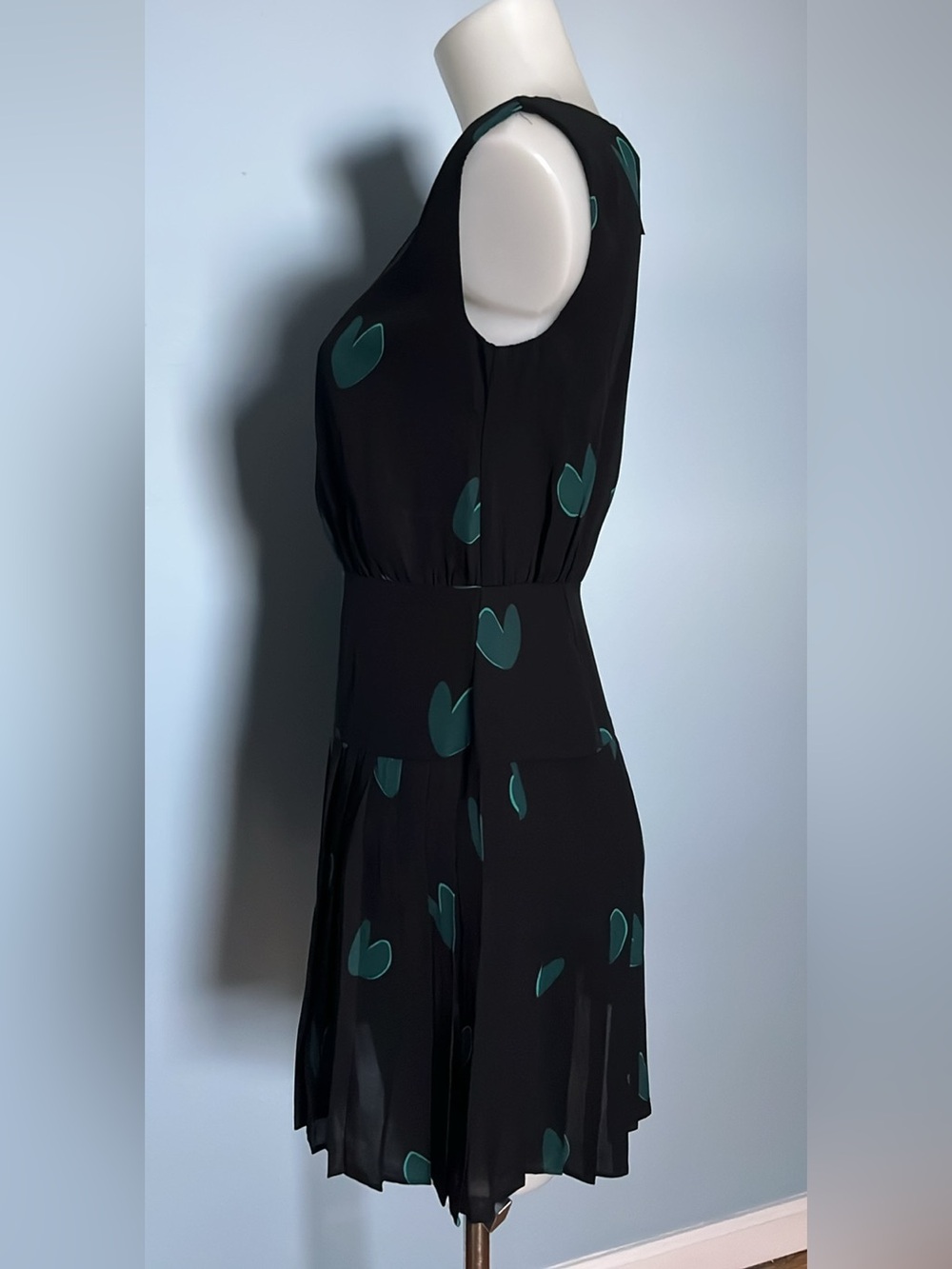LOFT BLACK GREEN HEART PRINT SLEEVELESS DRESS Sz0P - Picture 9 of 14